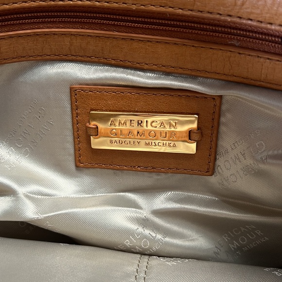 Badgley Mischka - camel leather purse - Picture 4 of 7